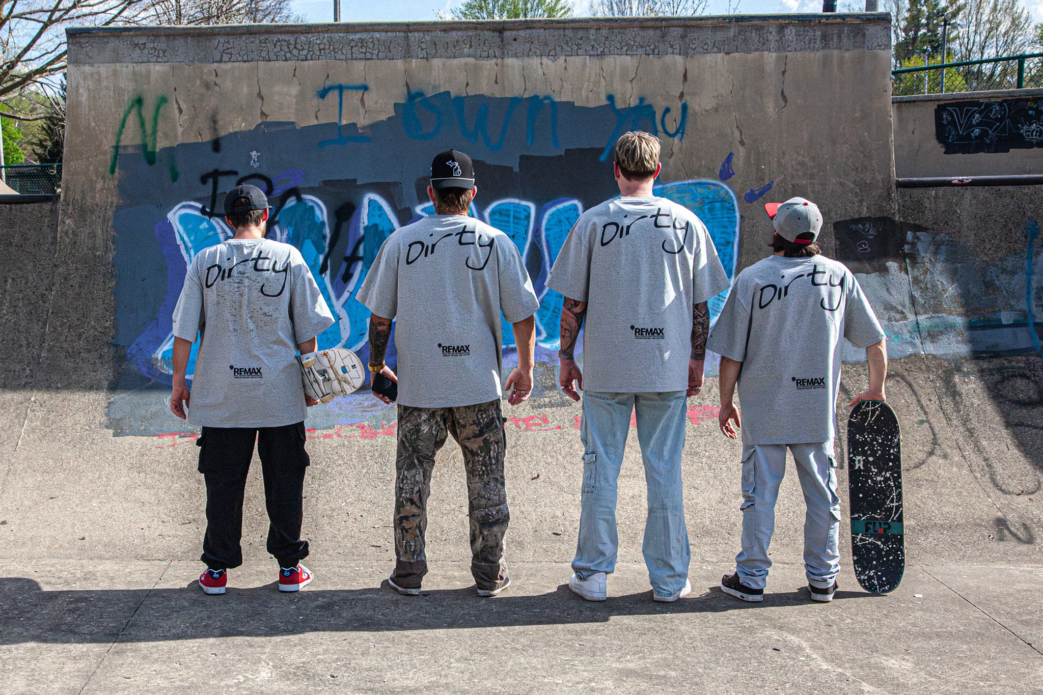 YNZBOZ x DIRTY oversized T-shirt (LTD)